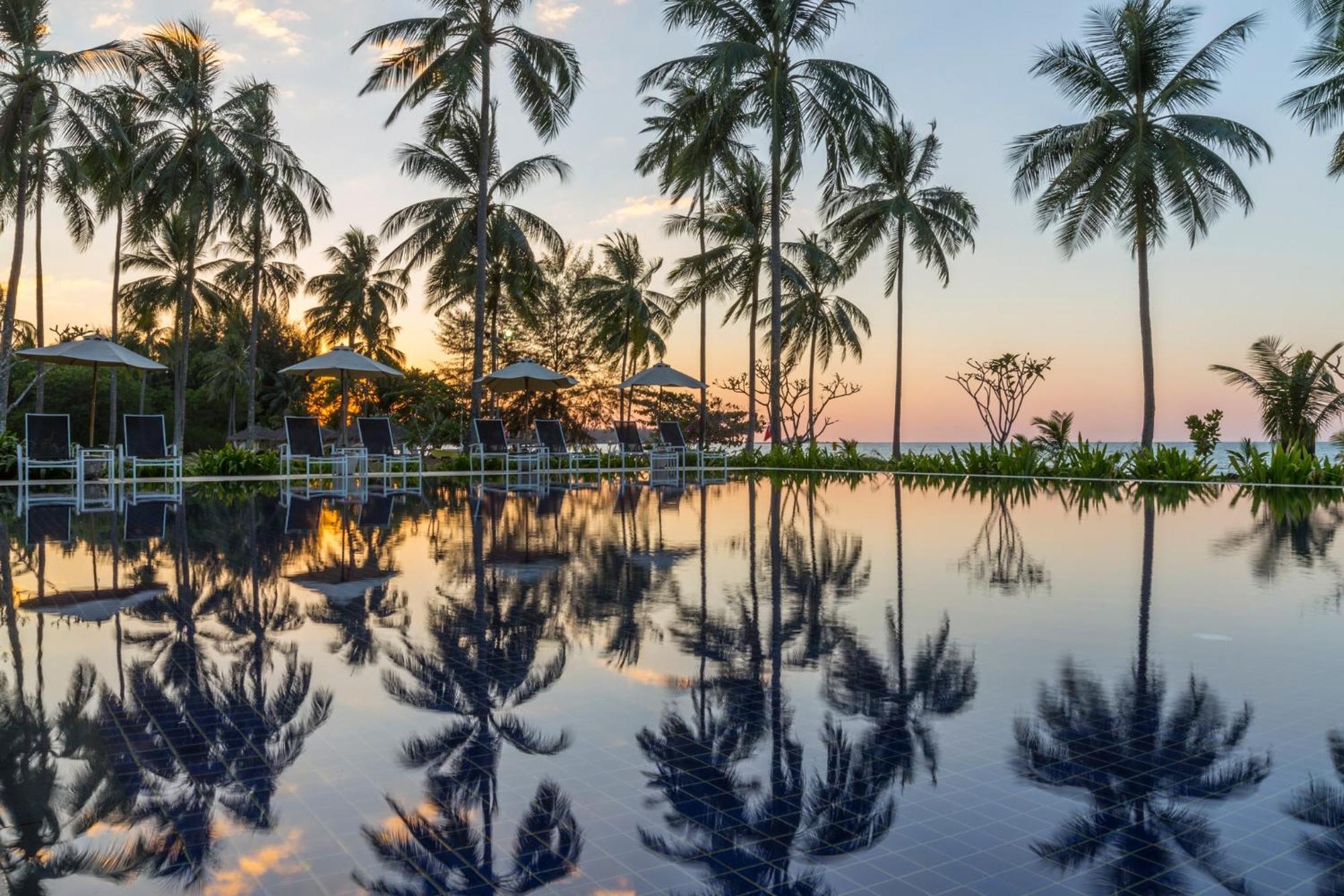 Kantary Beach Hotel Villas & Suites Као-Лак Екстер'єр фото